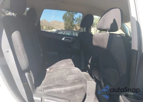 2014 Nissan Pathfinder Hybrid Sv z USA, uszkodzony, nr VIN 5N1CR2MN9EC646840